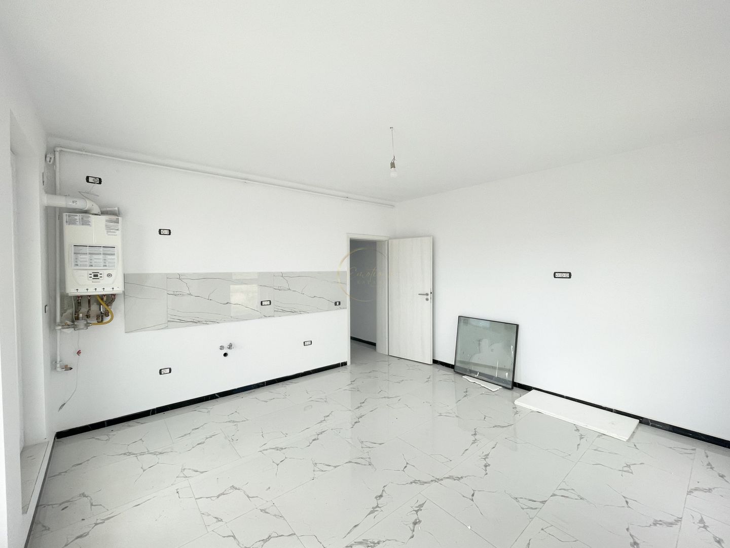 NOU Apartament 2 camere - Hotel IQ, Giroc - Poză 2