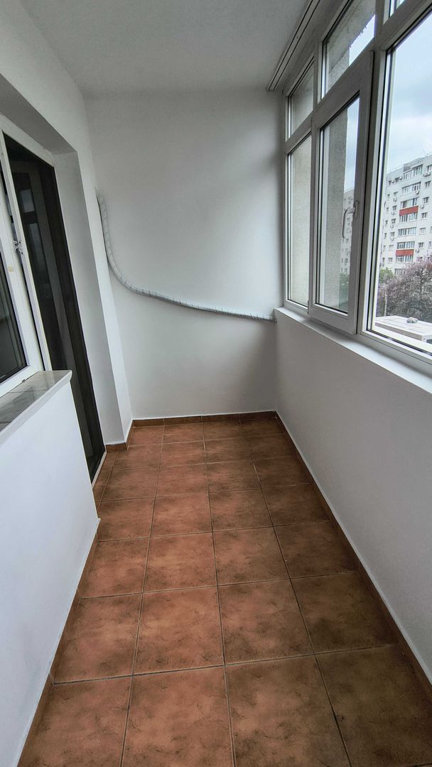 Se inchiriaza apartament spatios amenajat modern  1 Mai ( Ion Mihalache) - Poză 8