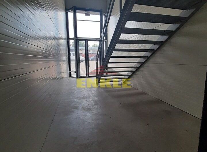 Hala de inchiriat, 300 mp + teren , zona industriala, 800 euro - Poză 3