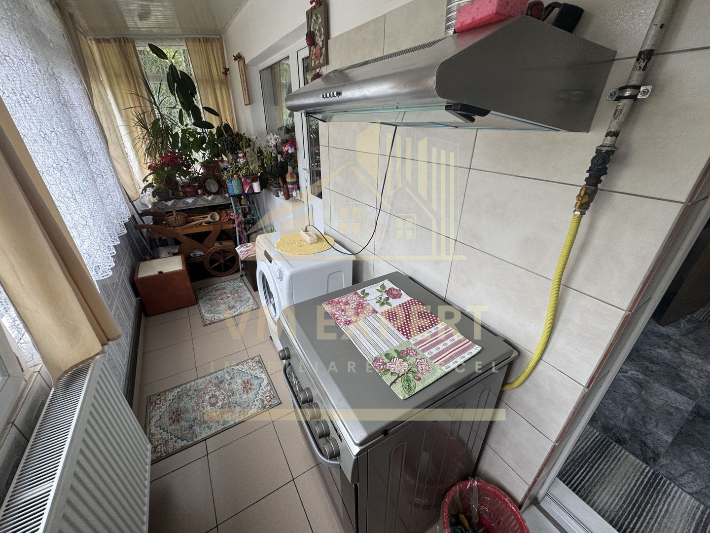 APARTAMENT 2 CAMERE PARTER CAMPULUNG GRUI - Poză 22