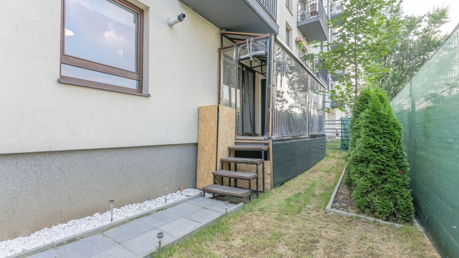 2 camere decomandat mobilat utilat cu gradina - Poză 8