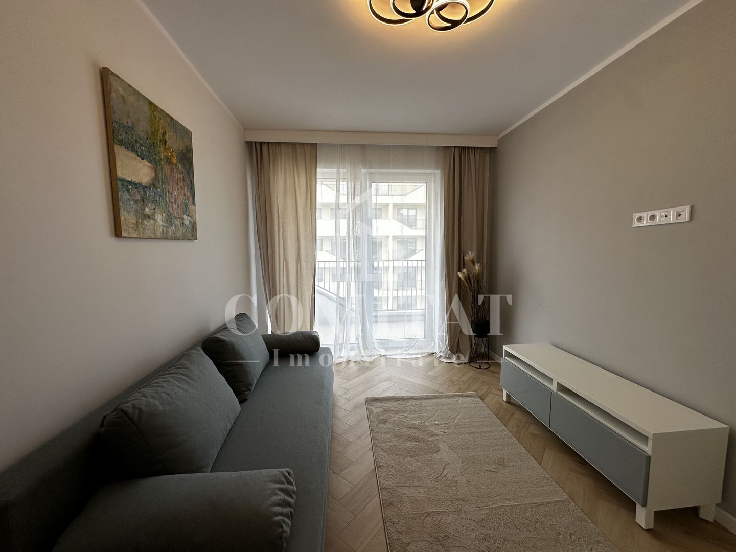 Apartament la cheie | 2 dormitoare | Etaj intermediar | Eroilor - Poză 9