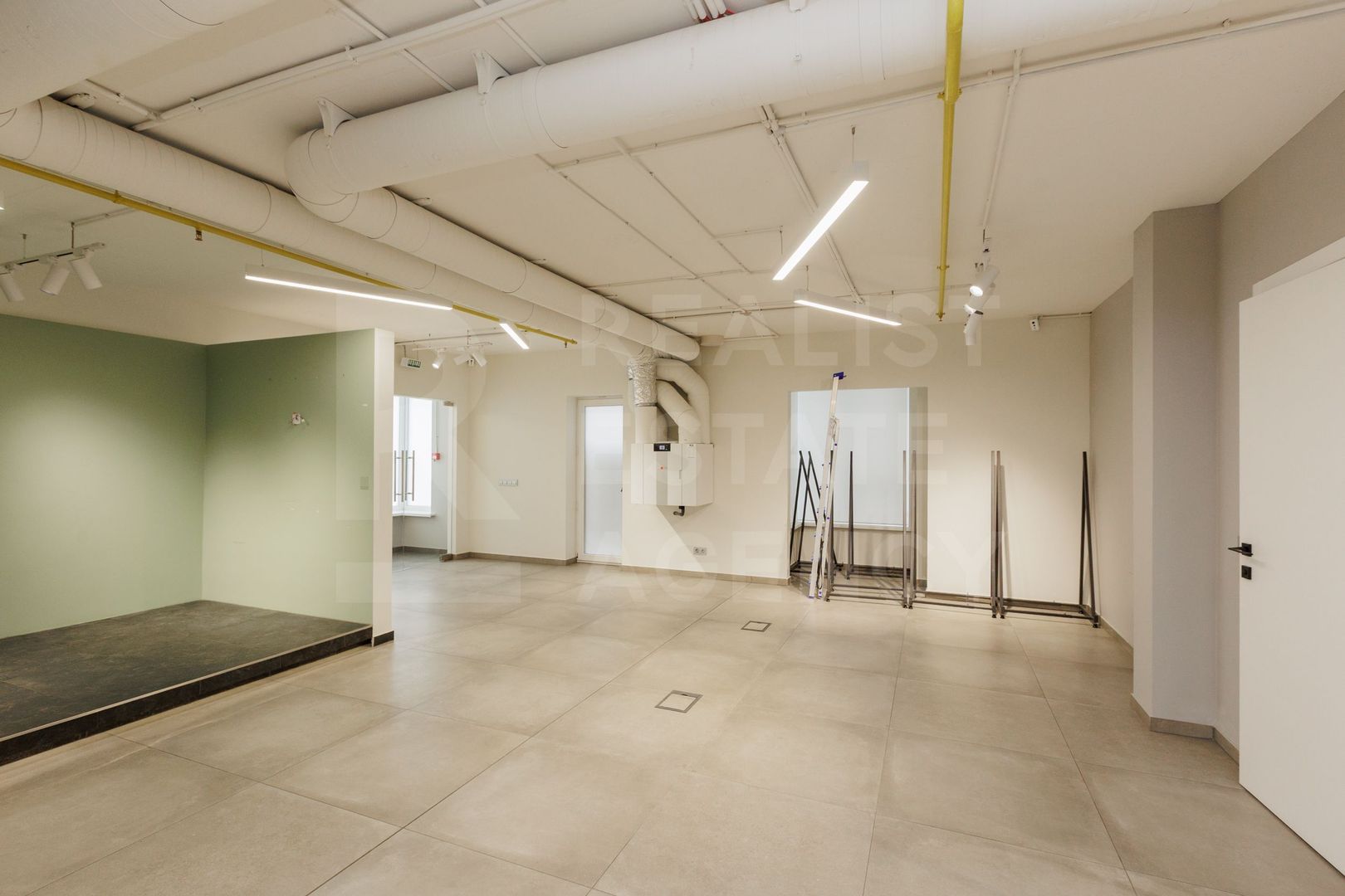 Vânzare, spațiu comercial, amplasat în Ungheni, pe str. Mihai Eminescu - Poză 16