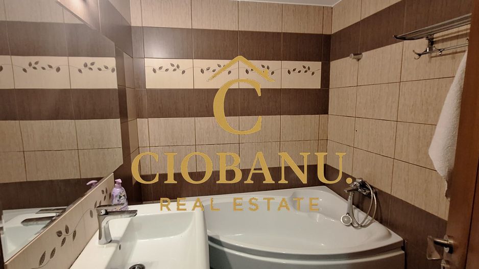 Apartament 4 camere, Etaj 1 de vanzare in cartierul 1 mai - Poză 3