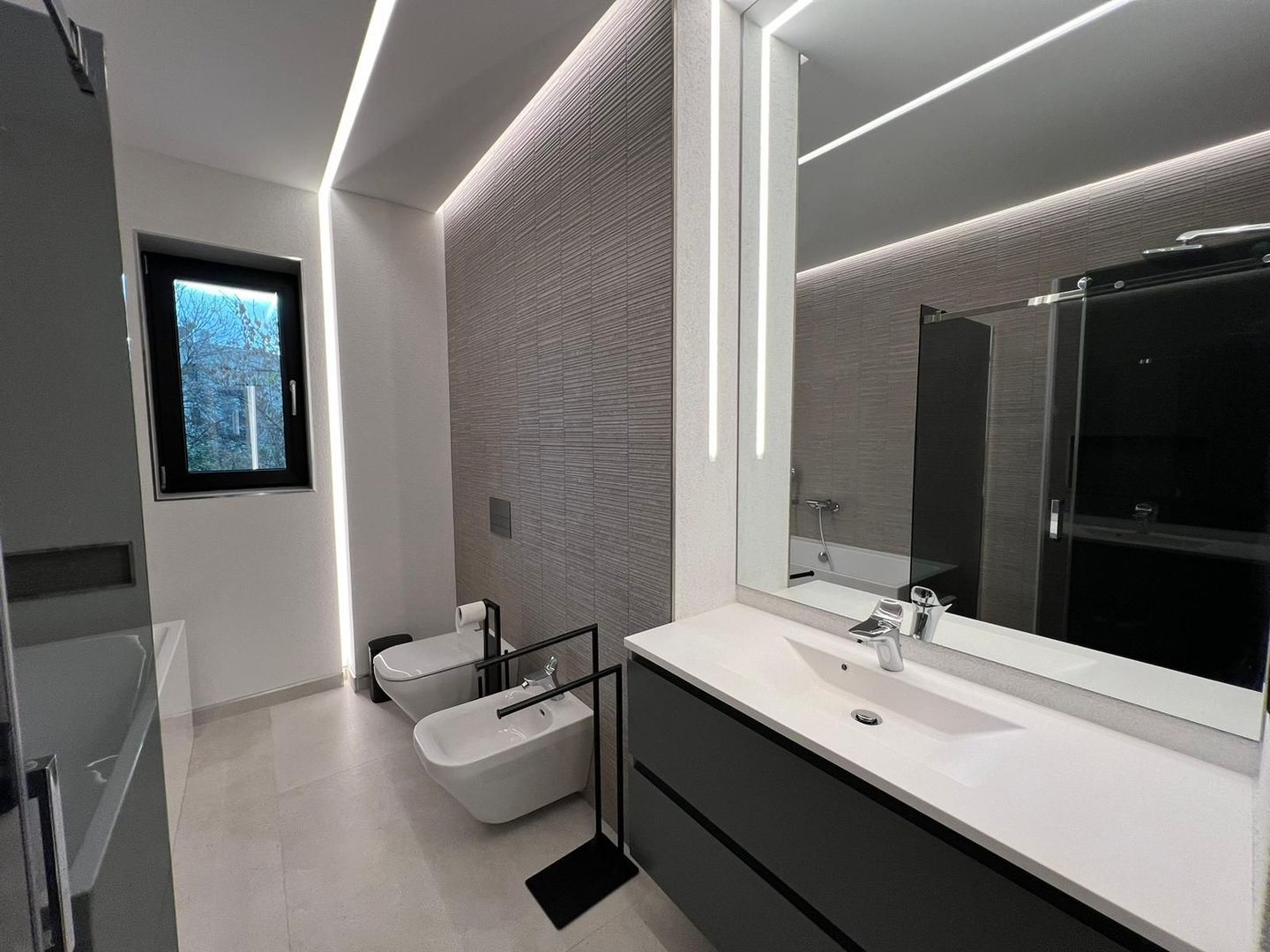 Inchiriere apartament 3 camere - Nordis Herastrau Residence - Poză 11