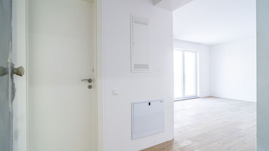 Strada Ghidigeni, zona Raul Doamnei, 2 camere, bloc nou, DOAR PALTA CASH - Poză 2