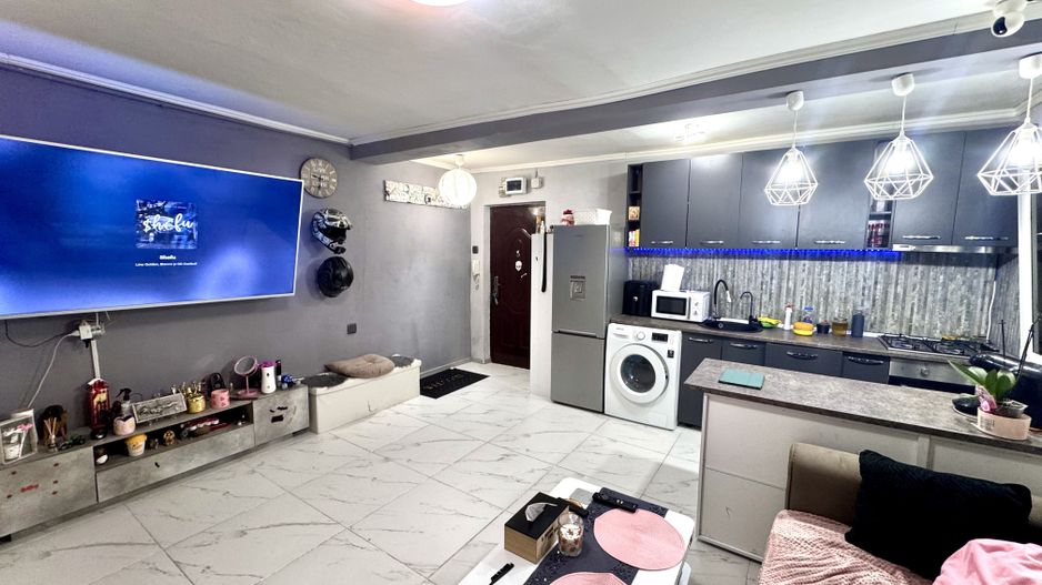 Apartament lux 4 camere renovat complet, 60 mp, Nicolae Pascu 6 - Poză 2