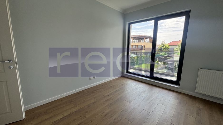 VANZARE VILA SUPERBA IN OTOPENI | 5 CAMERE | TEREN 325 MP - Poză 8