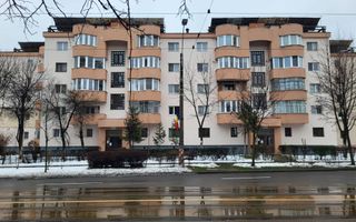 Apartament 2 camere, etaj intermediar, Plopilor– locatie excelenta - Poză 1