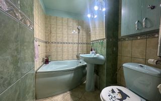 3 camere | etaj 2 | mobilat si utilat | 2 bai | 2 balcoane | zona excelenta | - Poză 12