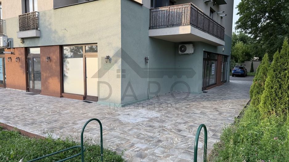Spațiu comercial de închiriat - Poză 2