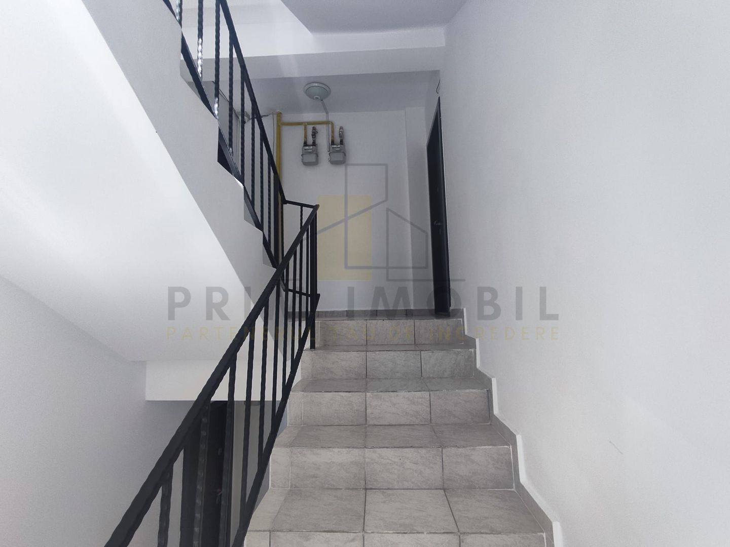 2 Camere Decomandat / Rond Pacurari/ Parcare inclusa - Poză 7