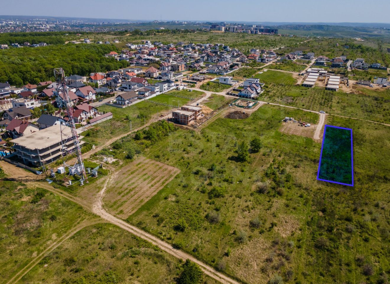 Vânzare, teren pentru construcție, str. Poiana Domnească, Durlești - Poză 1