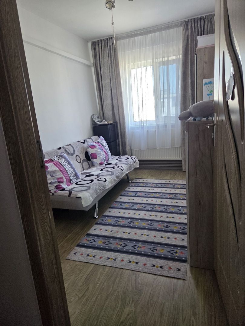 Apartament 3 camere, decomandat, etaj 4/4, Micro 16 - Poză 8