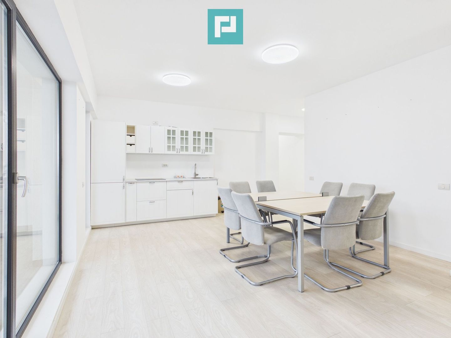 Penthouse 5 camere etaj 10 Fundeni vedere superba - Poză 2