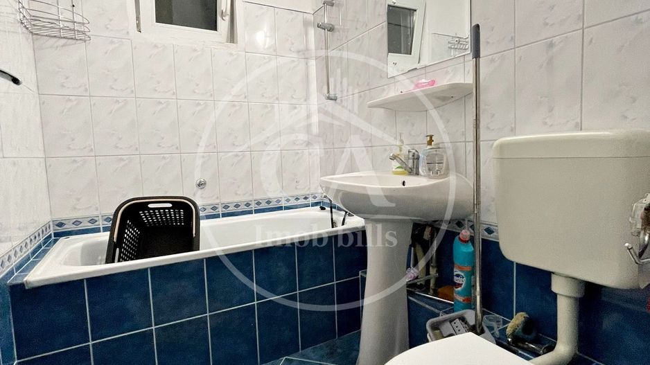 Apartament de închiriat cu 3 camere în zona Rogerius, Oradea - Poză 9