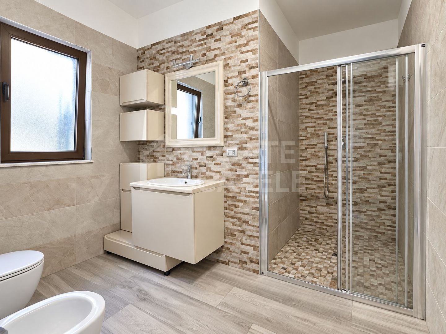 Casă individuală | 6 camere | teren 500 mp și grădină amenajată | Someșeni - Poză 8