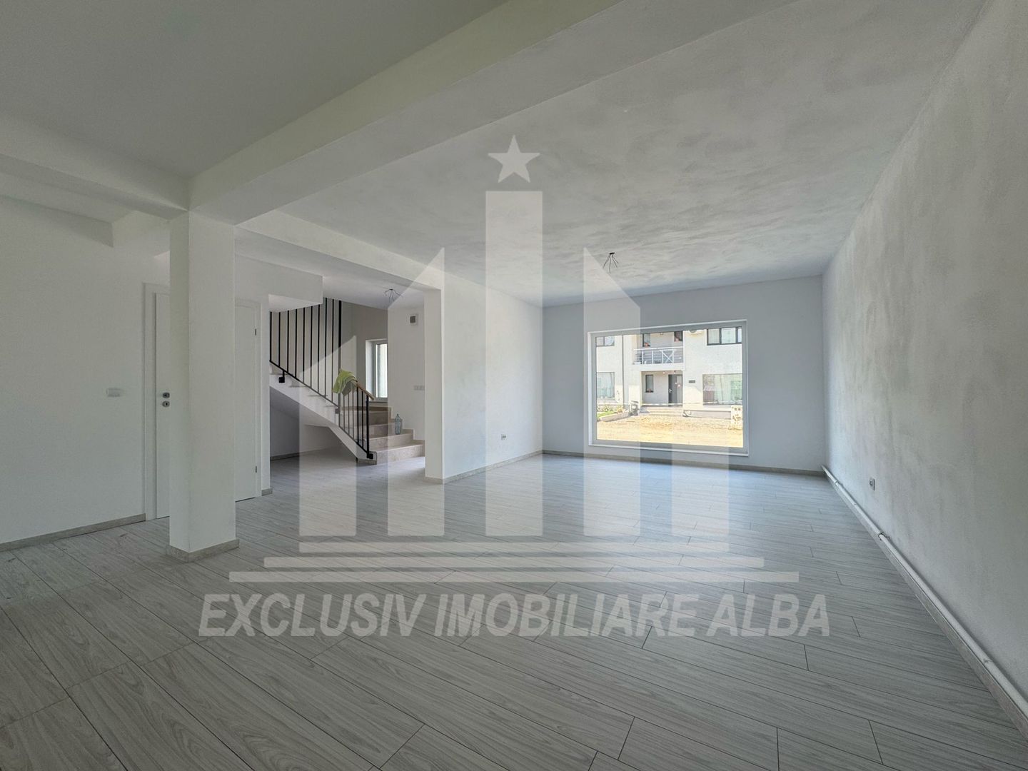 Casa insiruita de vanzare, Alba-Micesti - Poză 3