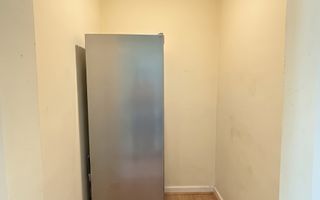 Apartament 3 camere | Etaj 2 | Balcon | Parcare | Decomandat - Poză 8