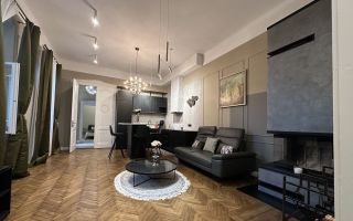 Eleganță, lumină și liniște – 3 camere în inima Clujului - Poză 4