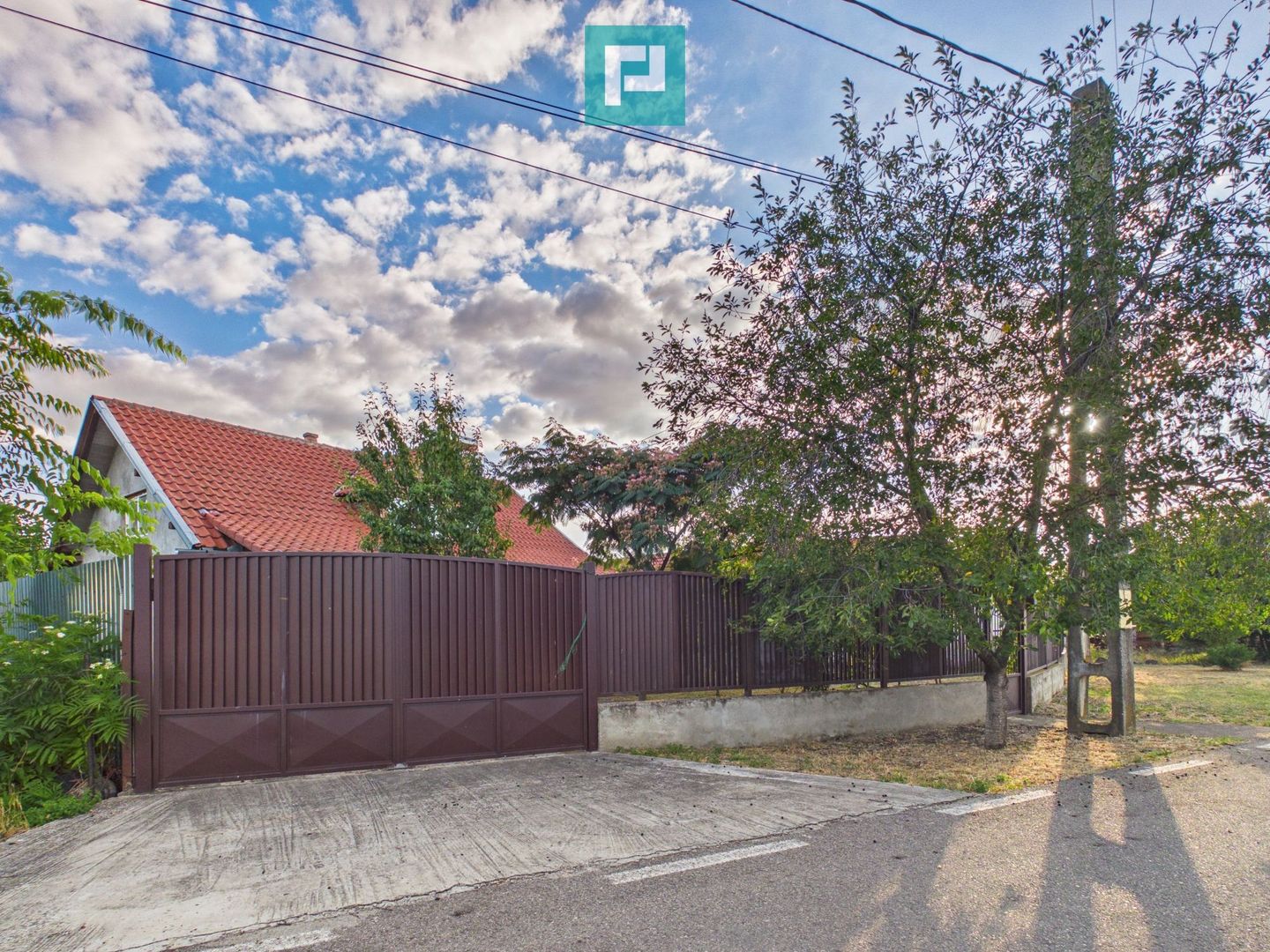 Casă în Șiria zona centrală - Poză 12