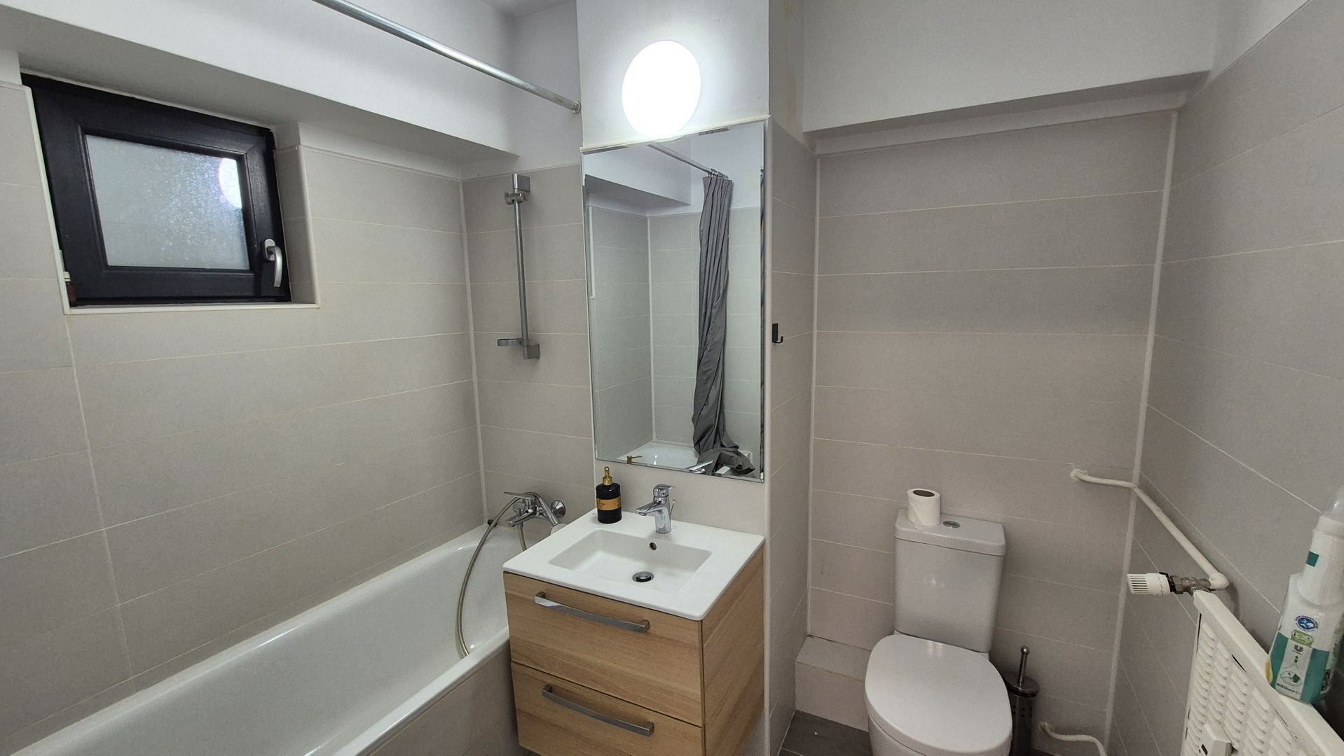 Apartament cu 3 camere 90,11 mp, bloc 1996 - Unirii - Poză 7