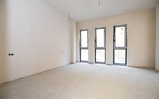 🏡 Casă Individuală Modernă cu Panoramă Superbă in Florești, zona VIVO - Poză 6