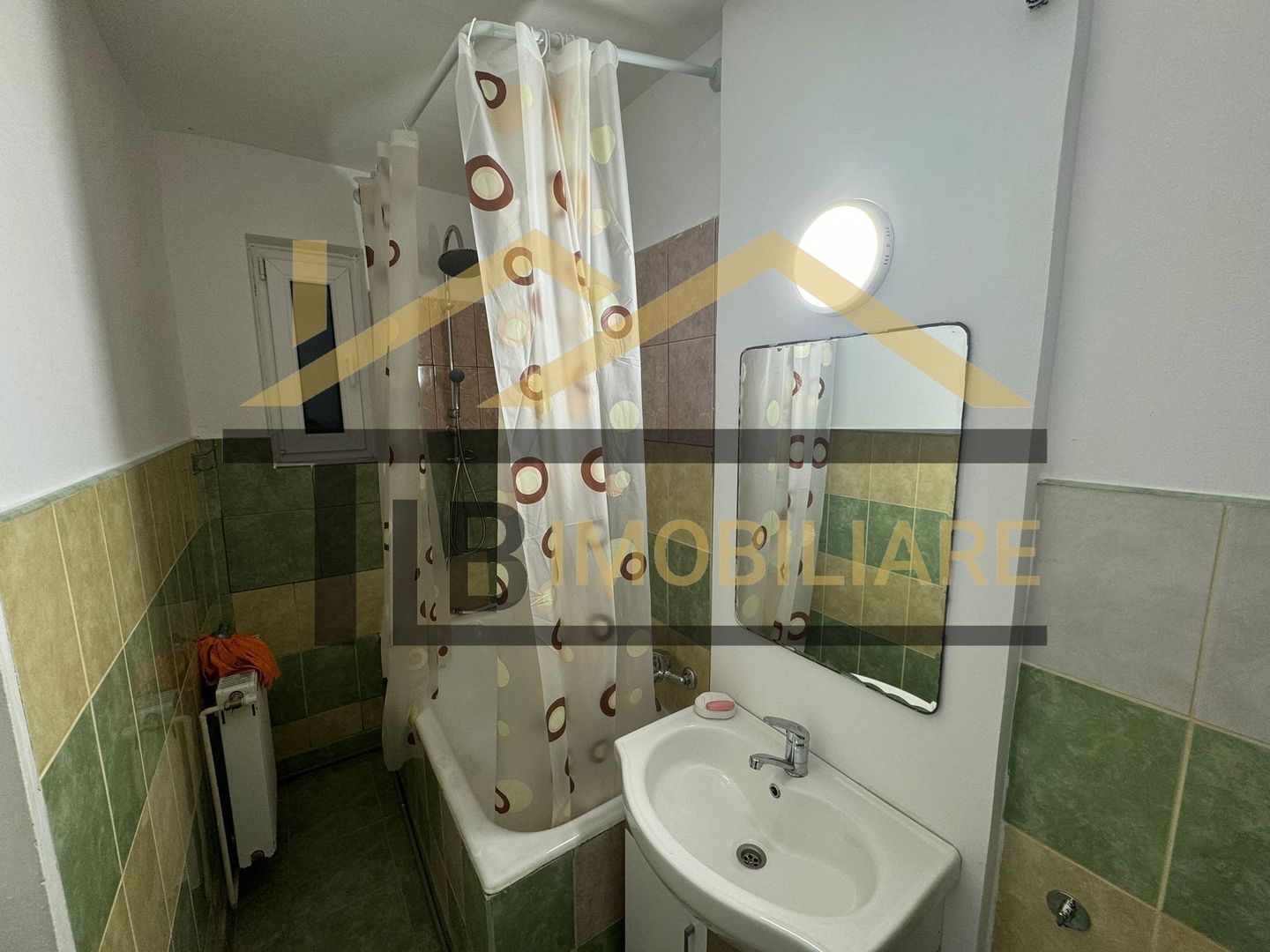 Apartament de 2 camere, 60 mp, decomandat, Zona 7 Noiembrie - Poză 8