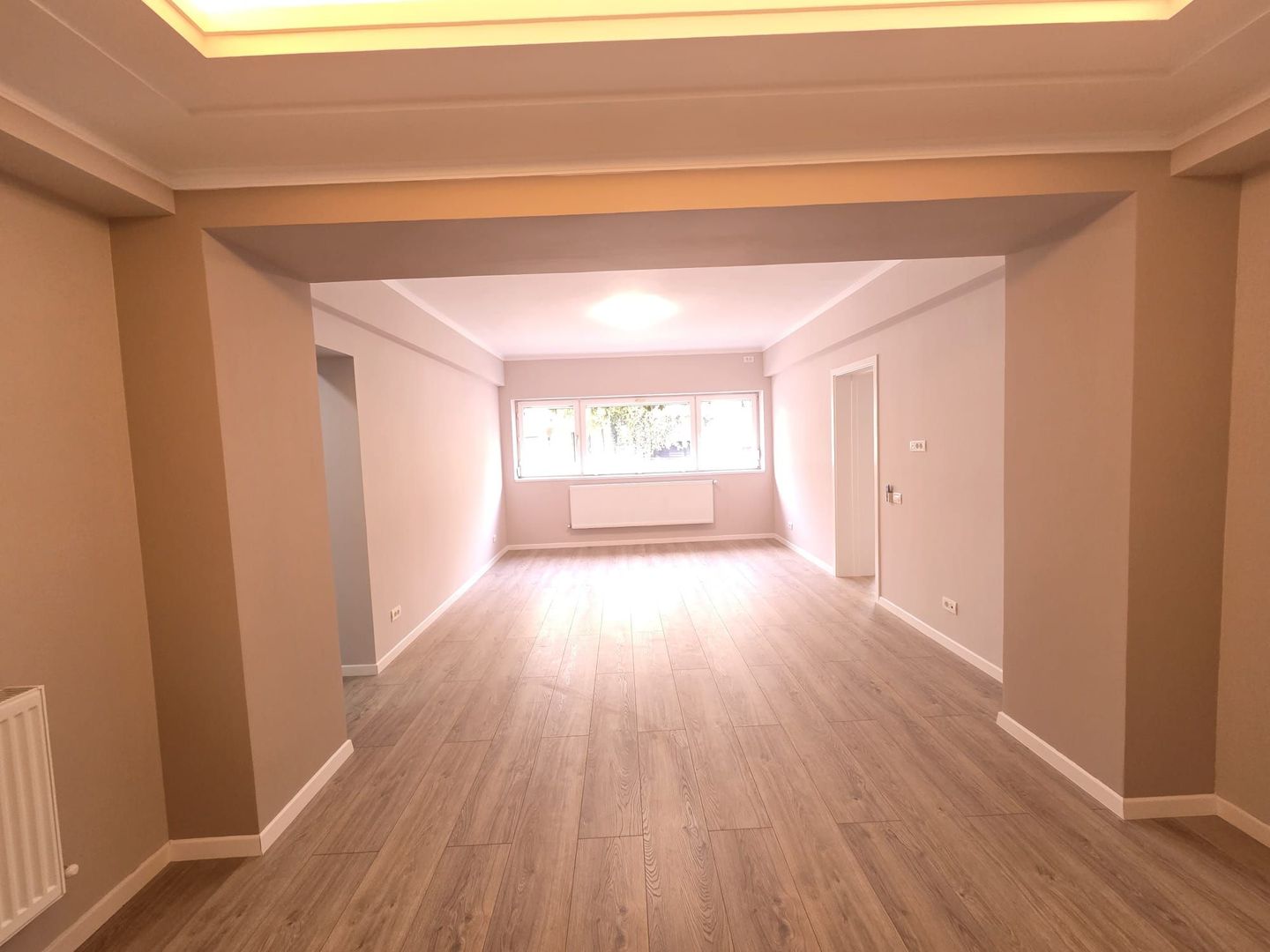 Apartament  3 camere-Ideal Notariat-Ideal Avocat - Poză 5