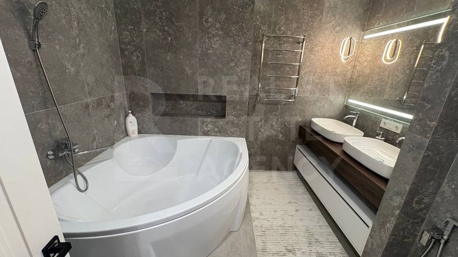 Chirie, apartament, 3 camere, strada Alexandru Vlahuţă, Centru - Poză 19