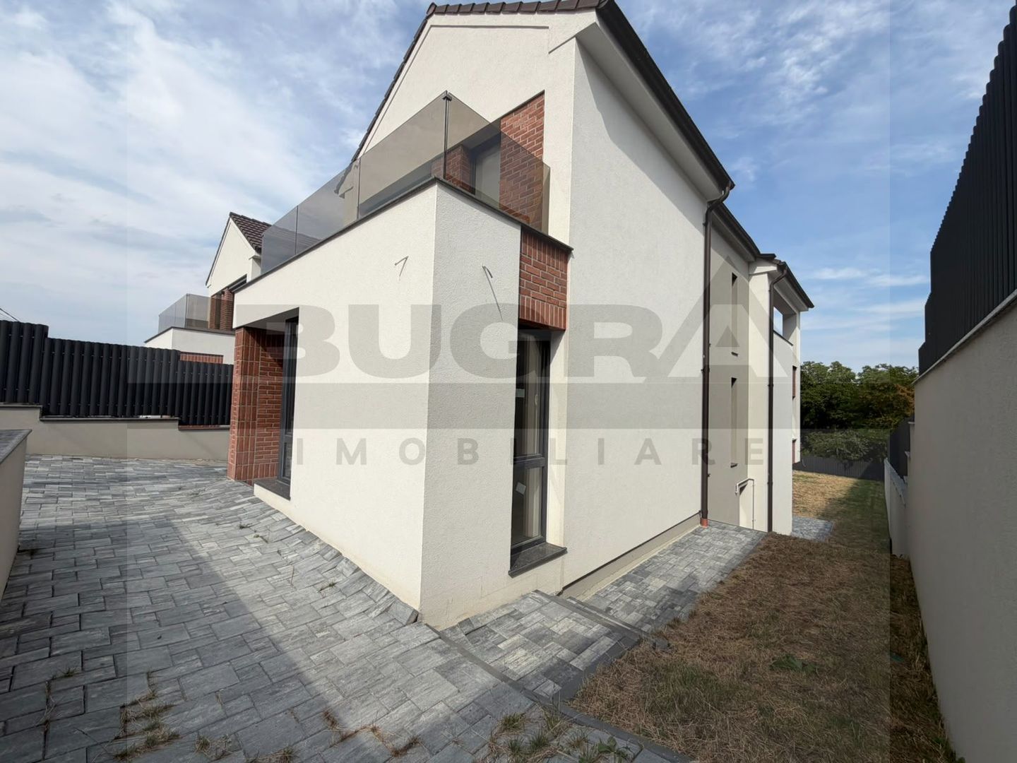 Casa Unifamiliara Premium de 314mp, teren 600, garaj, zona Romul Ladea - Poză 5