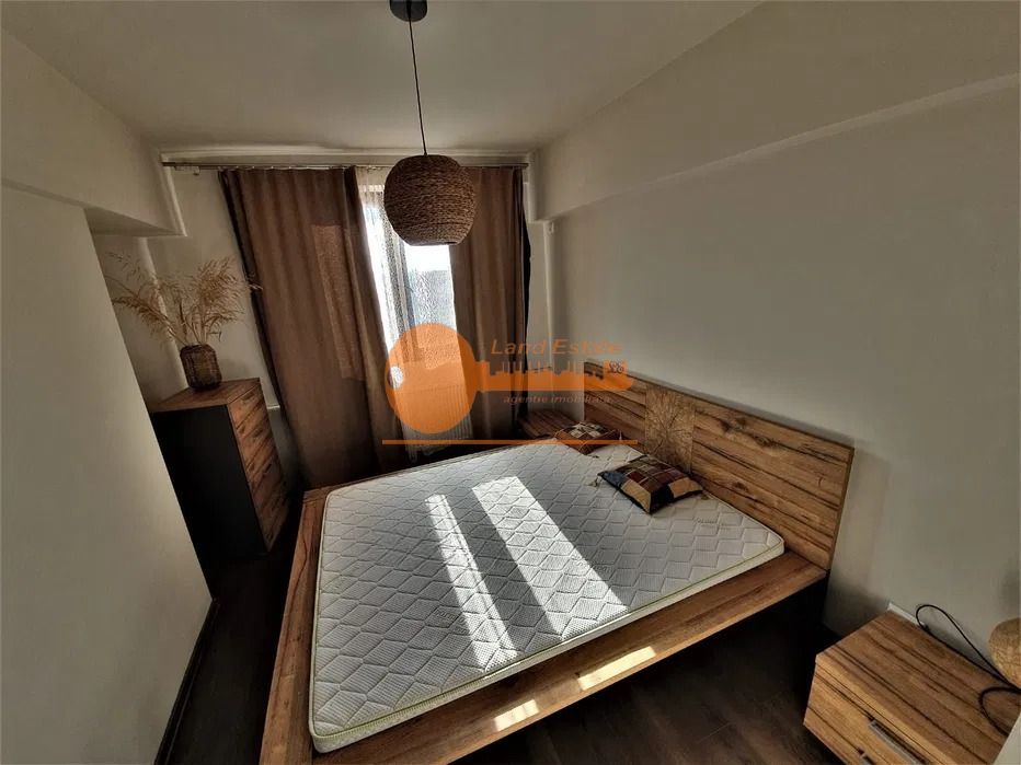 Apartament cu 3 camere in zona Tineretului (Bloc Reabilitat) - Poză 2