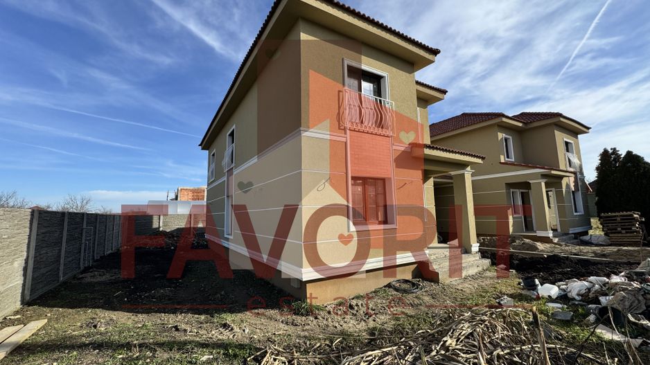 Casa Individuala in Mosnita. La asfalt. Cu Carport - Poză 1