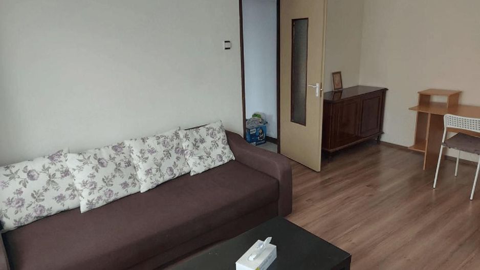 Apartament superb 3 camere metrou Crangasi - Poză 1