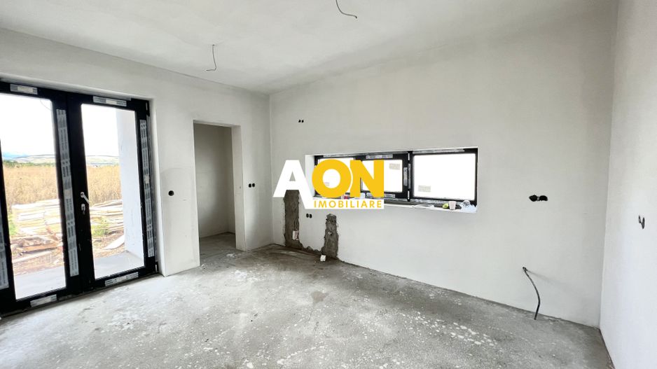 Casa individuala semifinisata, 4 camere, 2 bai, 448mp teren - Poză 5