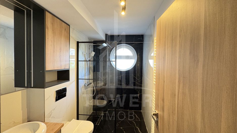 Apartament de Lux cu 3 Camere pe Str. Oituz – Garaj & Terasă - Poză 12