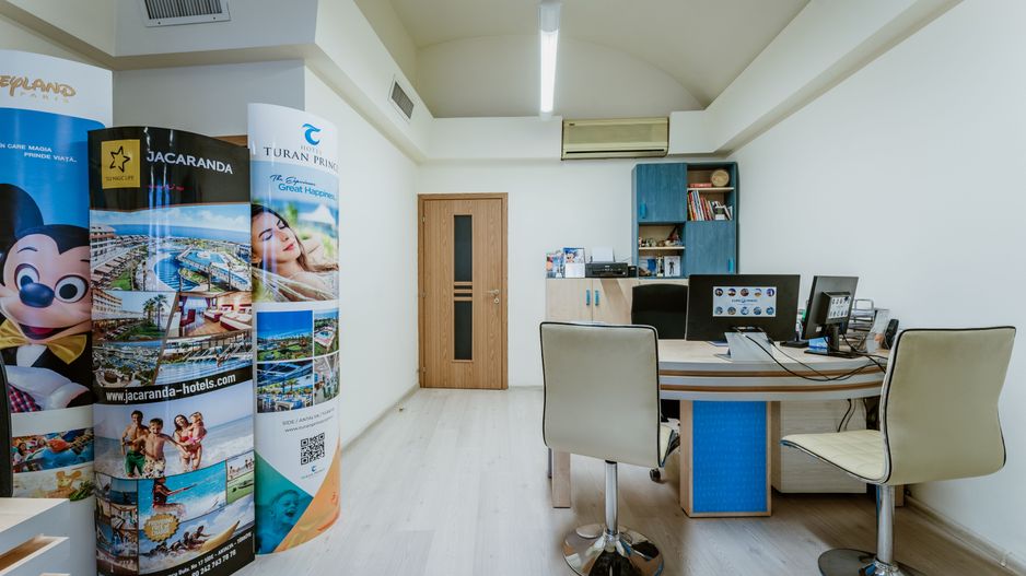 Spațiu comercial pe Bulevardul Revoluției - Poză 6