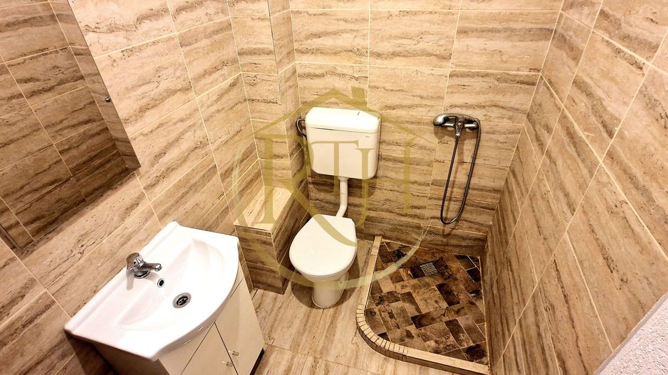 De inchiriat apartment cu 2 camere, bloc nou zona Shopping City,300 euro\luna. - Poză 16