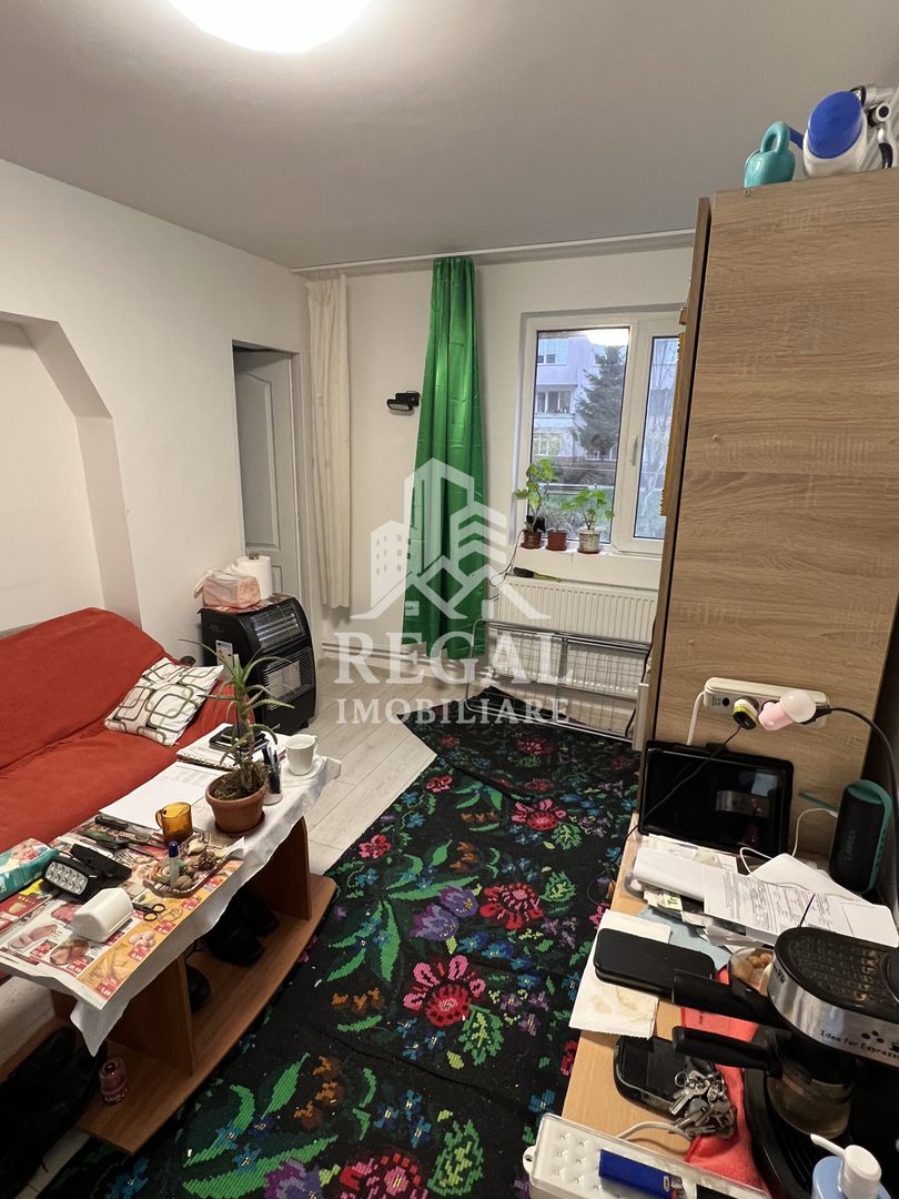 Apartament 2 camere de vânzare – Parter | 30 mp | Semidecomandat - Poză 2