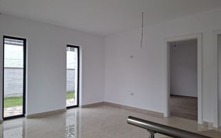 Casa tip Duplex in Valea Adanca 150 000 euro - Poză 11