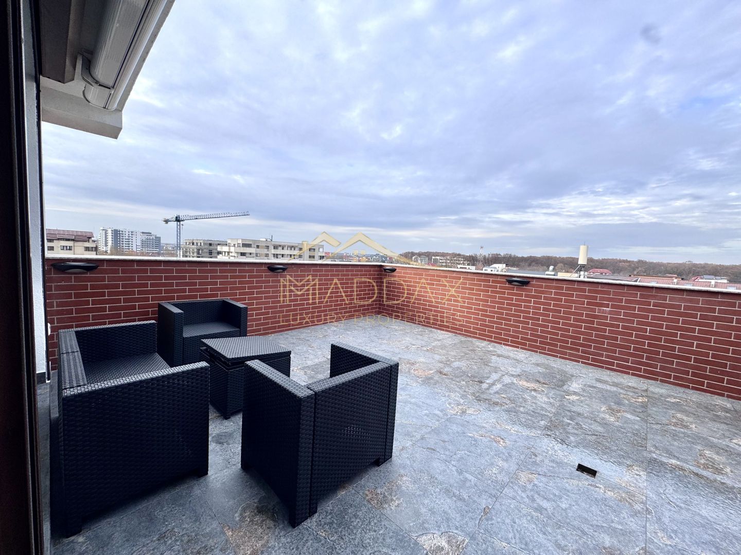 Penthouse 4 camere LUX Sisesti // 190mp //  3 locuri parcare// - Poză 32
