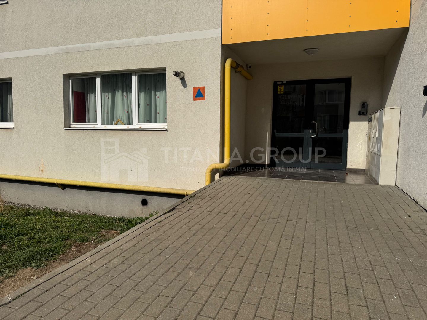 Apartament 2 camere modern, bloc nou, zona Garii, parcare+boxa - Poză 13