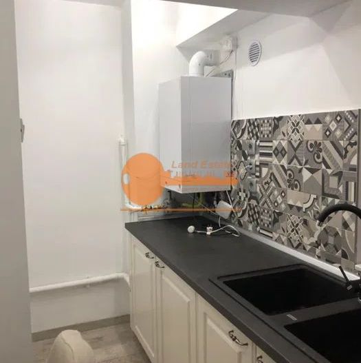 3 camere-Sebastian-2001-loc de parcare inclus - Poză 4