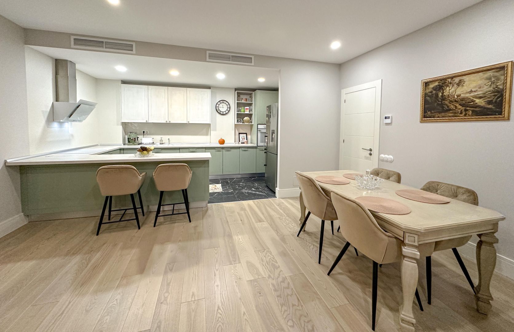 Apartament 3 Camere | Lux | Triana Pipera | Loc de parcare subteran - Poză 5