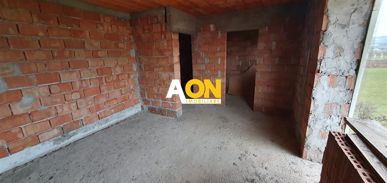 1/2 Duplex 5 camere S+P+M cu garaj 576 mp teren - Poză 13