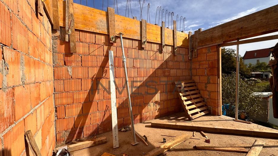 CASA INDIVIDUALA DE VANZARE SOPOR 800MP CURTE - Poză 11