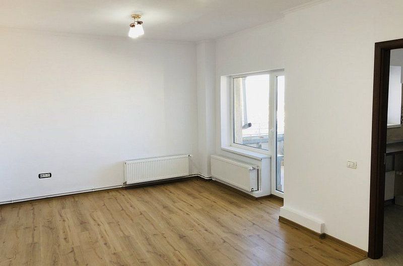 Birou 3 camere, zona centrala cu vedere panoramica de inchiriat - Poză 1