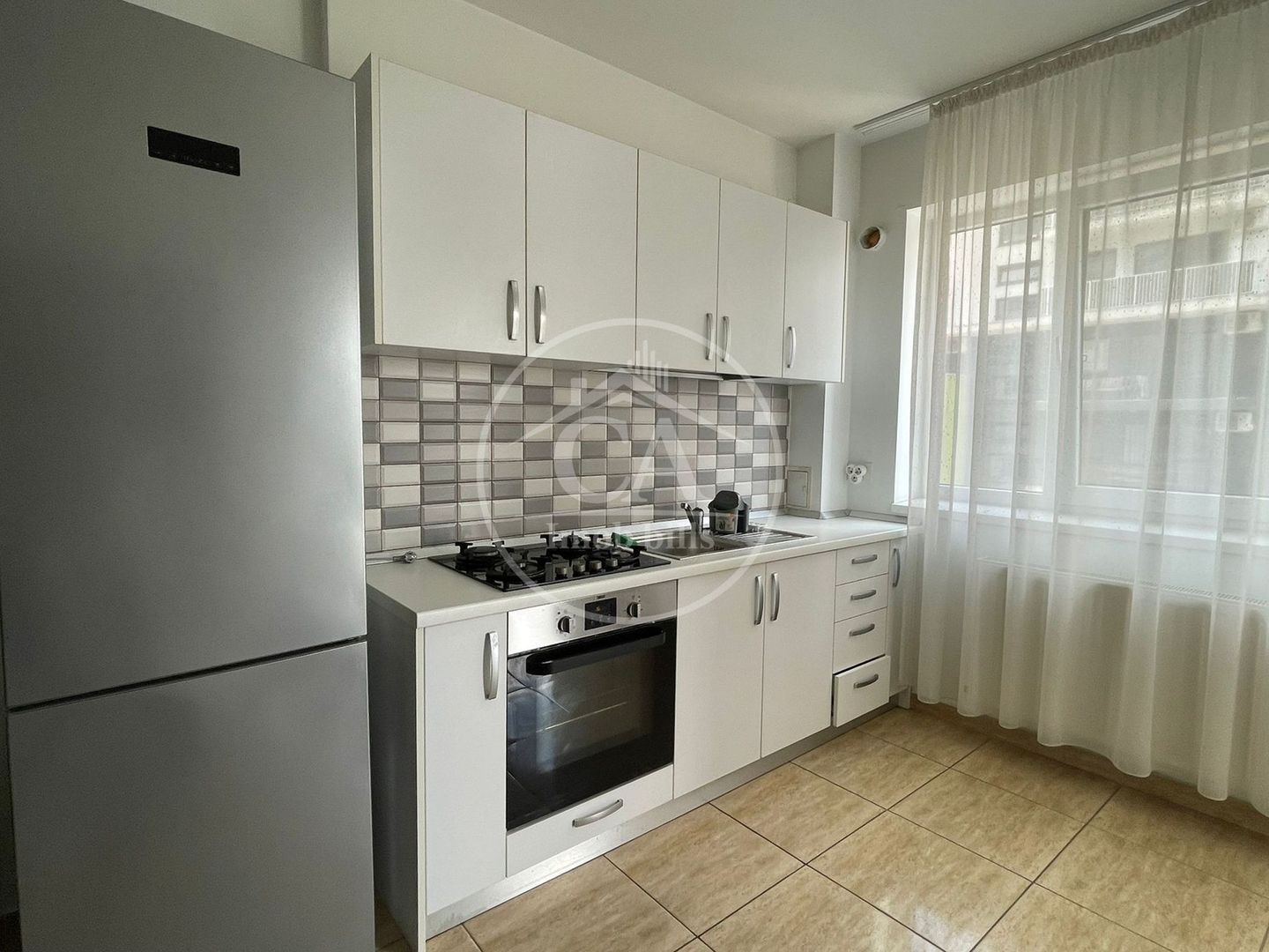Apartament de închiriat cu 2 camere în zona Ioșia, Oradea - Poză 3
