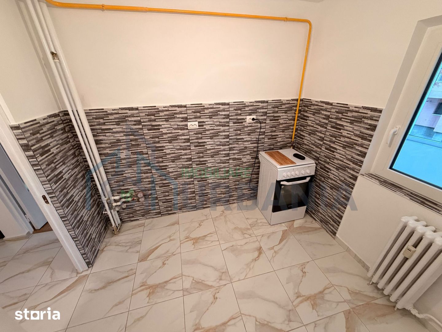 Apartament 2 camere decomandat, Nicolina, 52,5 mp - Poză 10