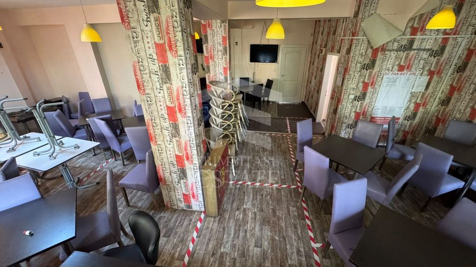DE INCHIRIAT - SPATIU COMERCIAL CHIAR IN FATA PRIMARIEI SNAGOV - Poză 21